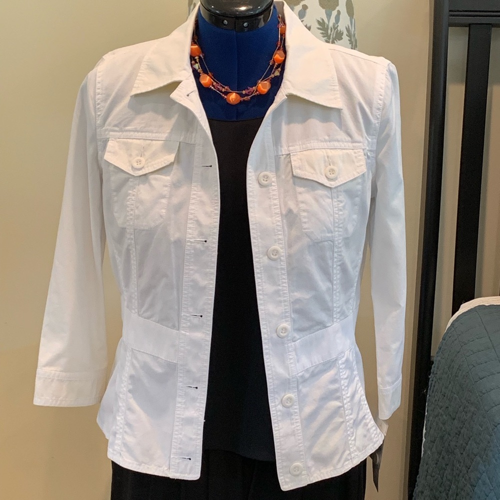 Context White Cropped Button Utility Jacket - image 1